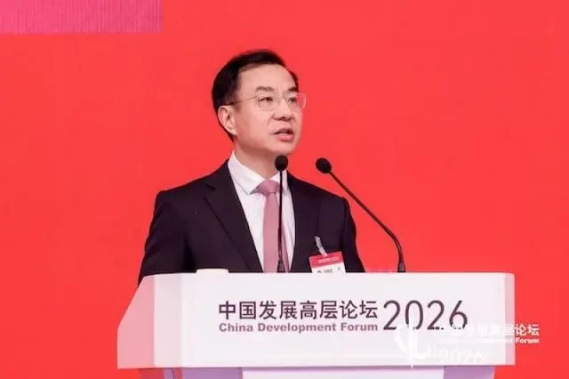 算电协同写入“十五五”规划,万亿级新基建推动算力设施绿色转型|聚焦2026中国发展高层论坛