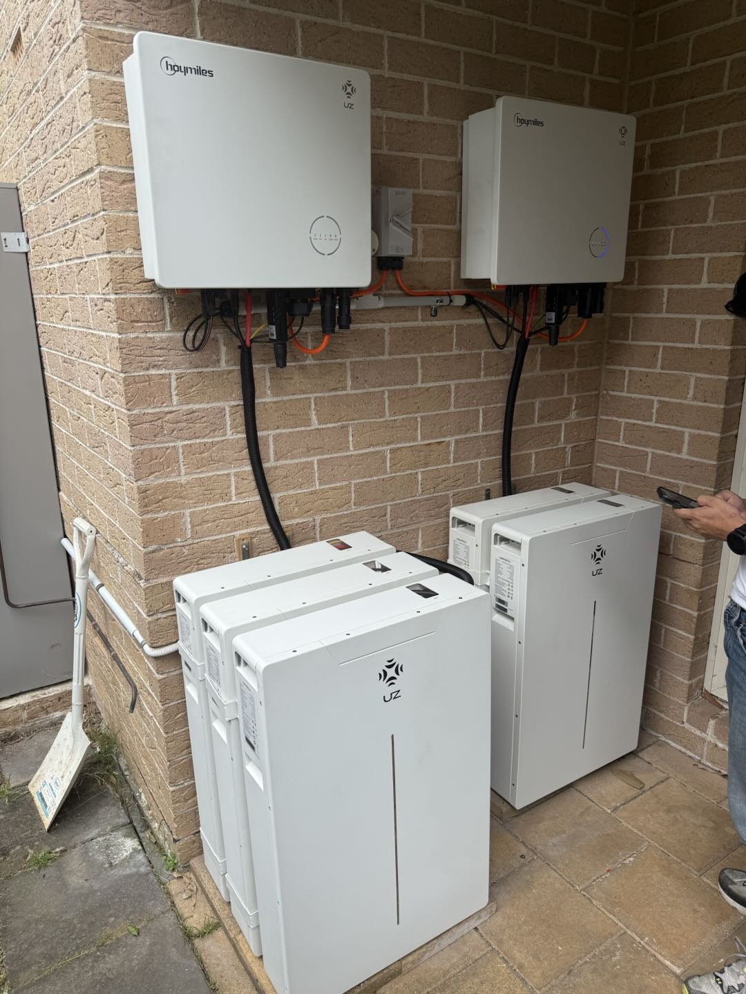 UZ Energy battery system