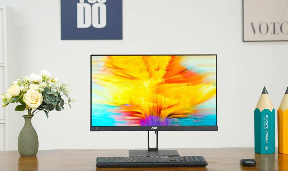 AOC E33 Lifestyle scene
