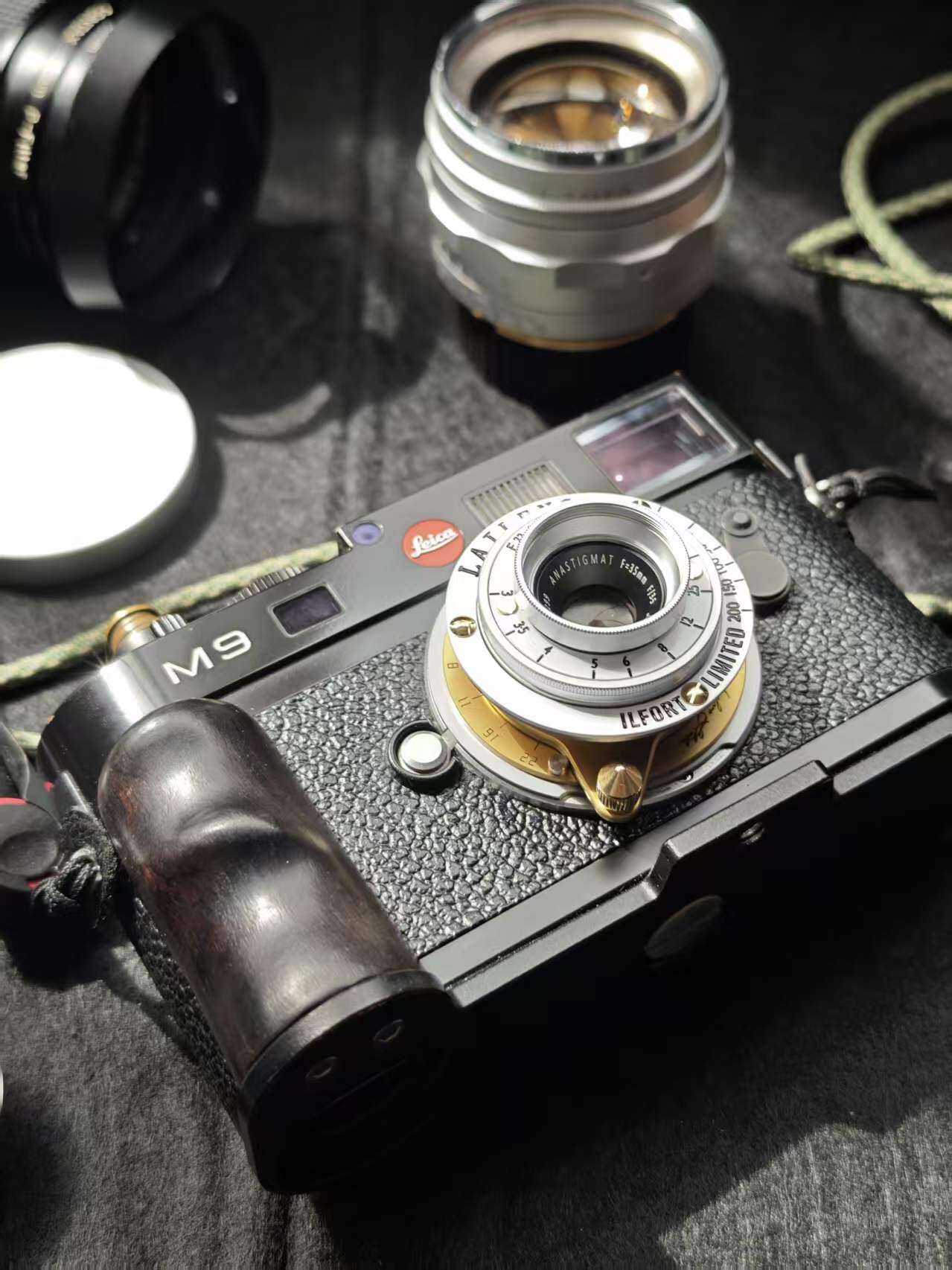 LAILENS lenses paired with Leica M9
