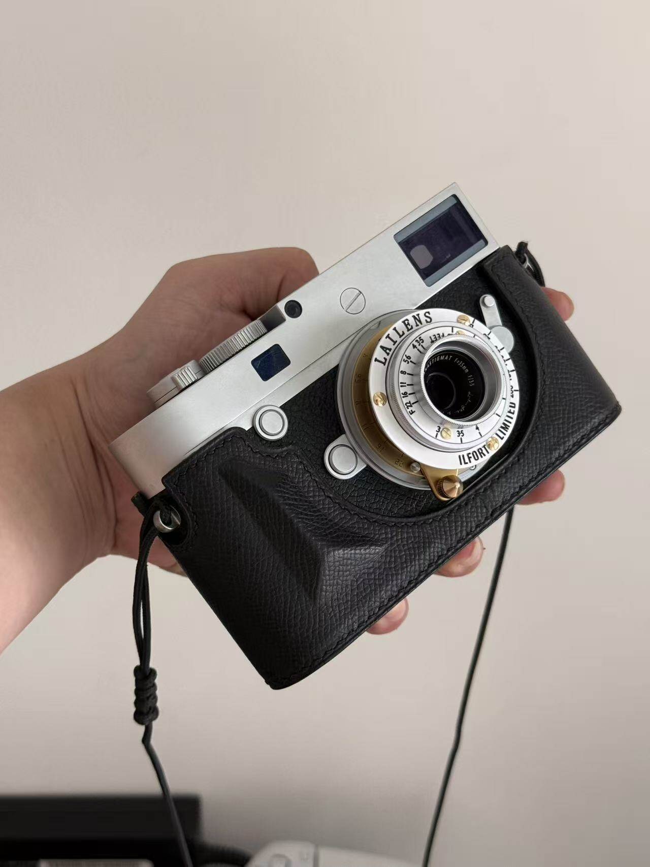 LAILENS Lens with Cap Case
