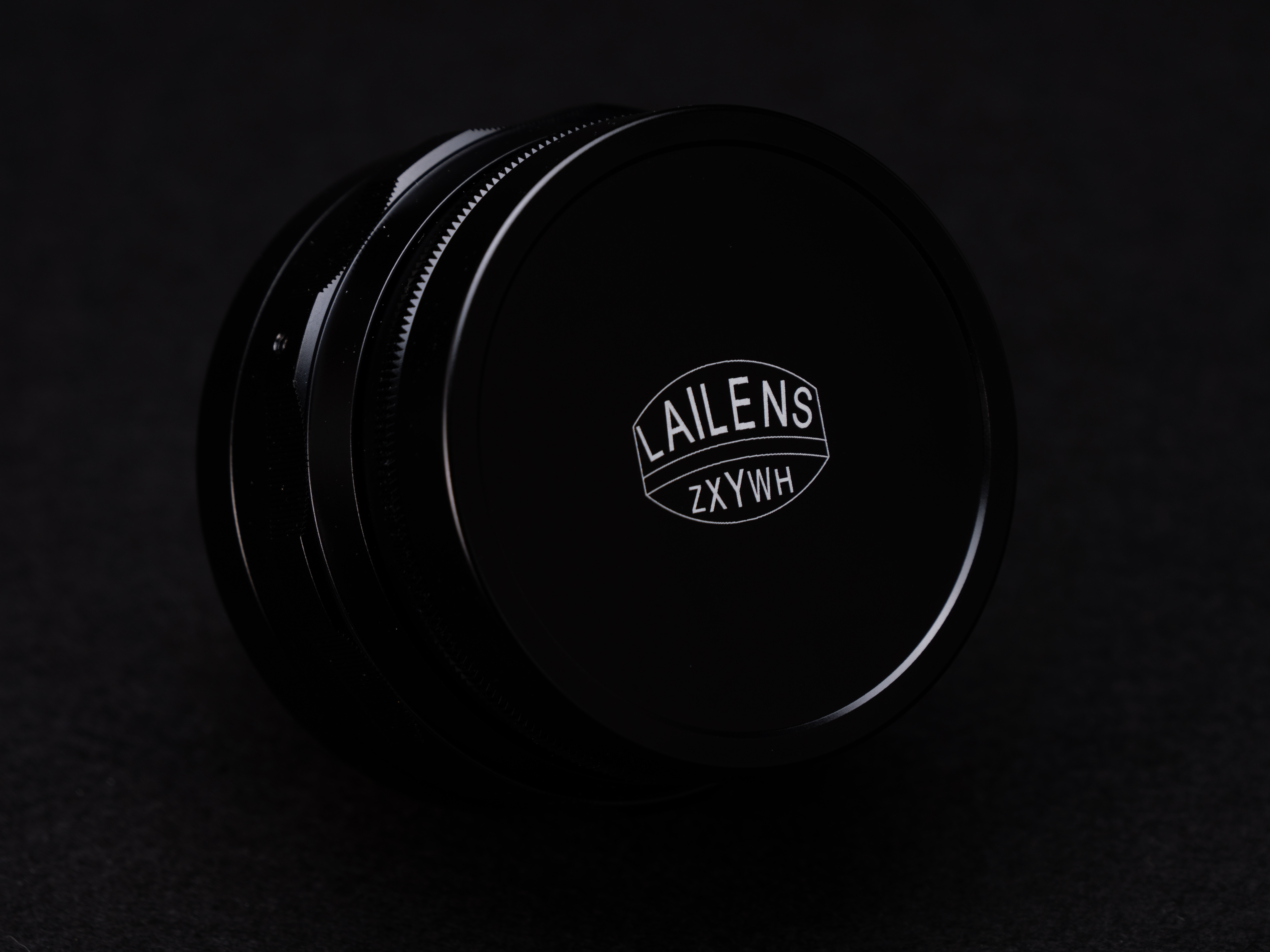 LAILENS 50mm f/1.1 - 3