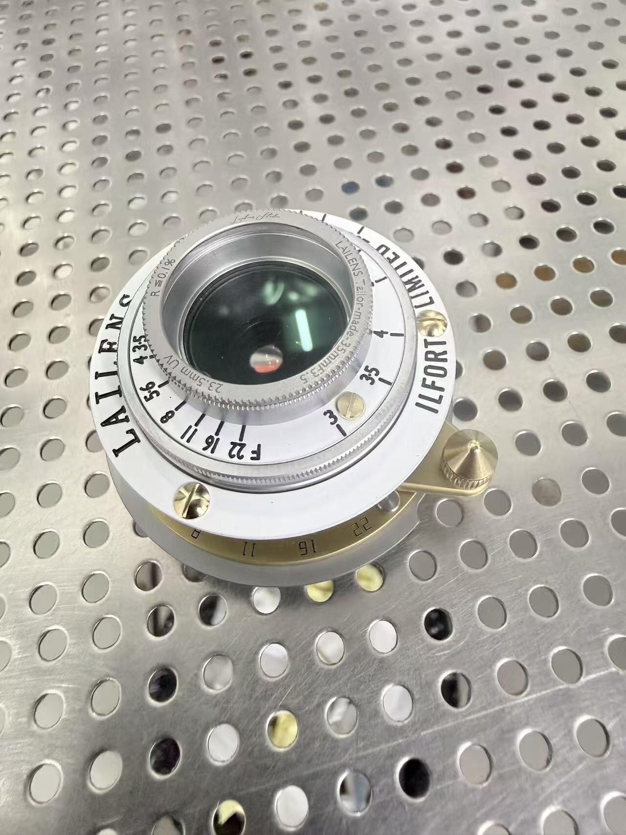 LAILENS Lens Front Close-Up