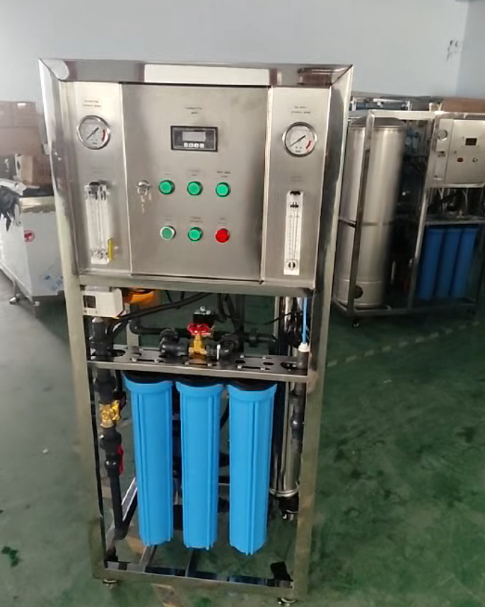 250LPH reverse osmosis water filtration system - view 1