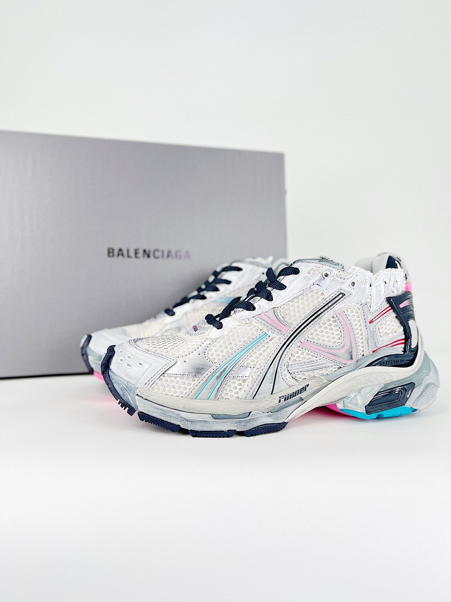 Balenciaga Balenciaga Runner Sneakers White Multi-Color