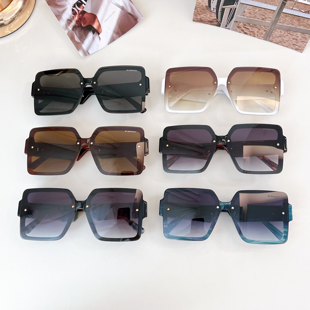 Burberry Burberry Rivet Oversized Square Acetate Sunglasses