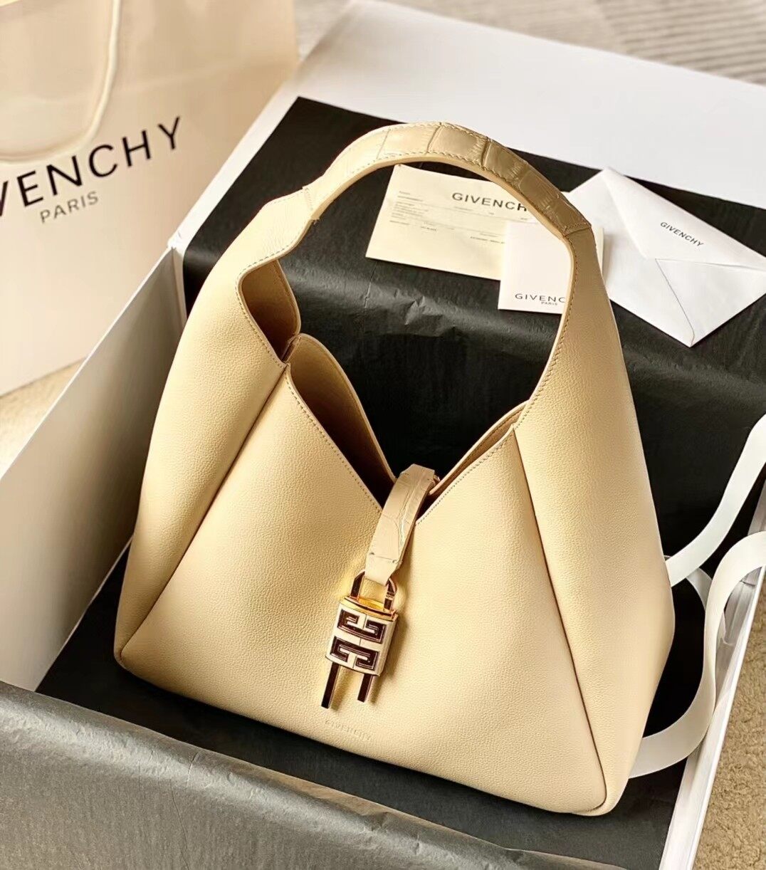 Givenchy Cream Grained Leather 4G Lock Handle Hobo Tote Bag