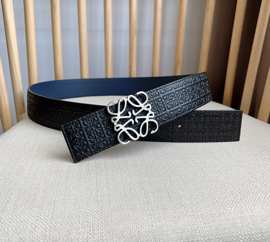 Loewe Loewe Embossed Anagram Silver‑Tone Leather Belt