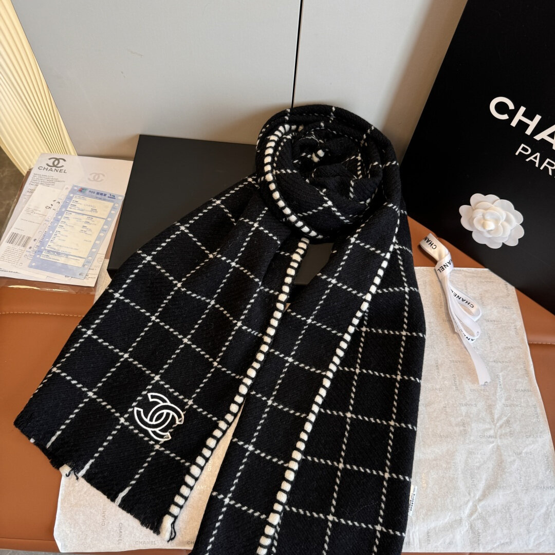 Chanel Chanel Black‑White Diamond Grid CC Embroidered Fringe Scarf
