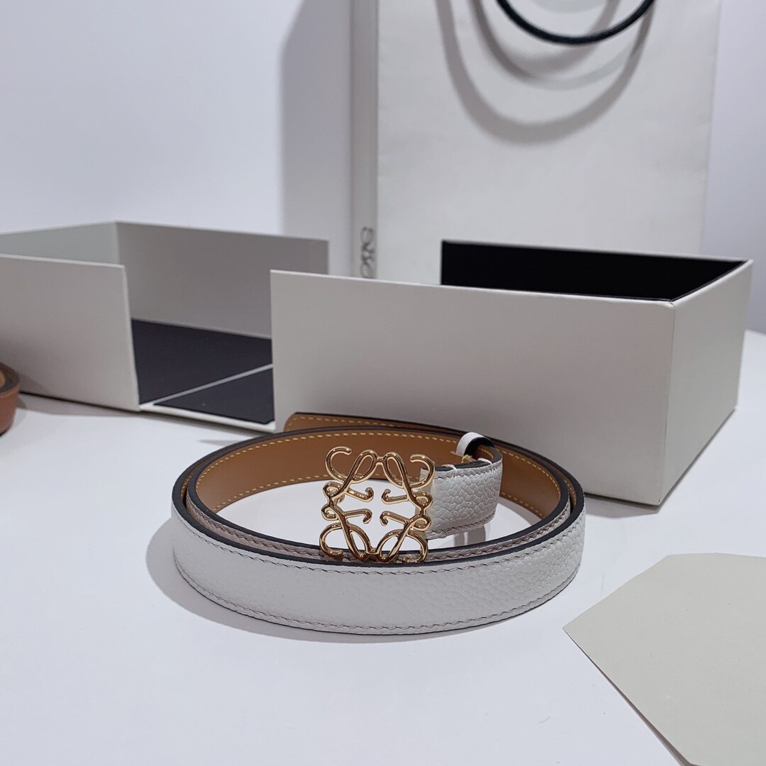 Loewe  Loewe Anagram Gold‑Tone White Grained Thin Belt
