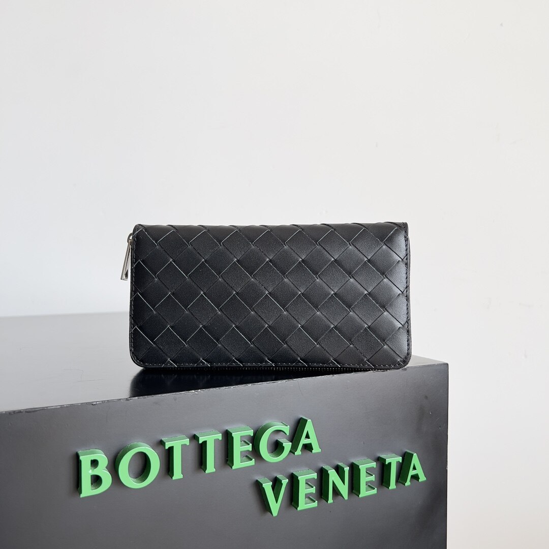 Bottega Veneta Black Intrecciato Woven Zip Around Long Wallet