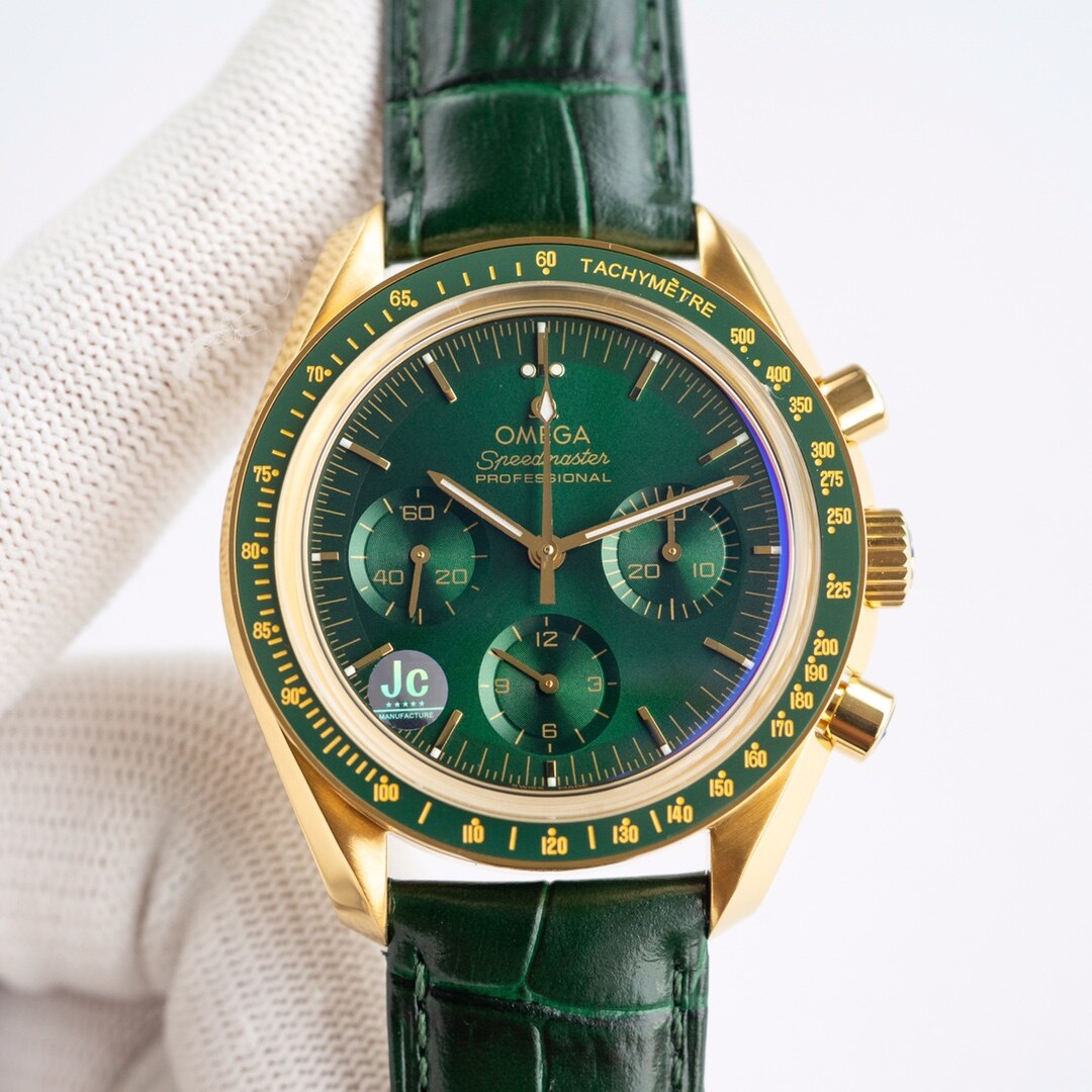 Omega Omega Speedmaster Yellow Gold Green Dial Alligator Chronograph Men's Watch