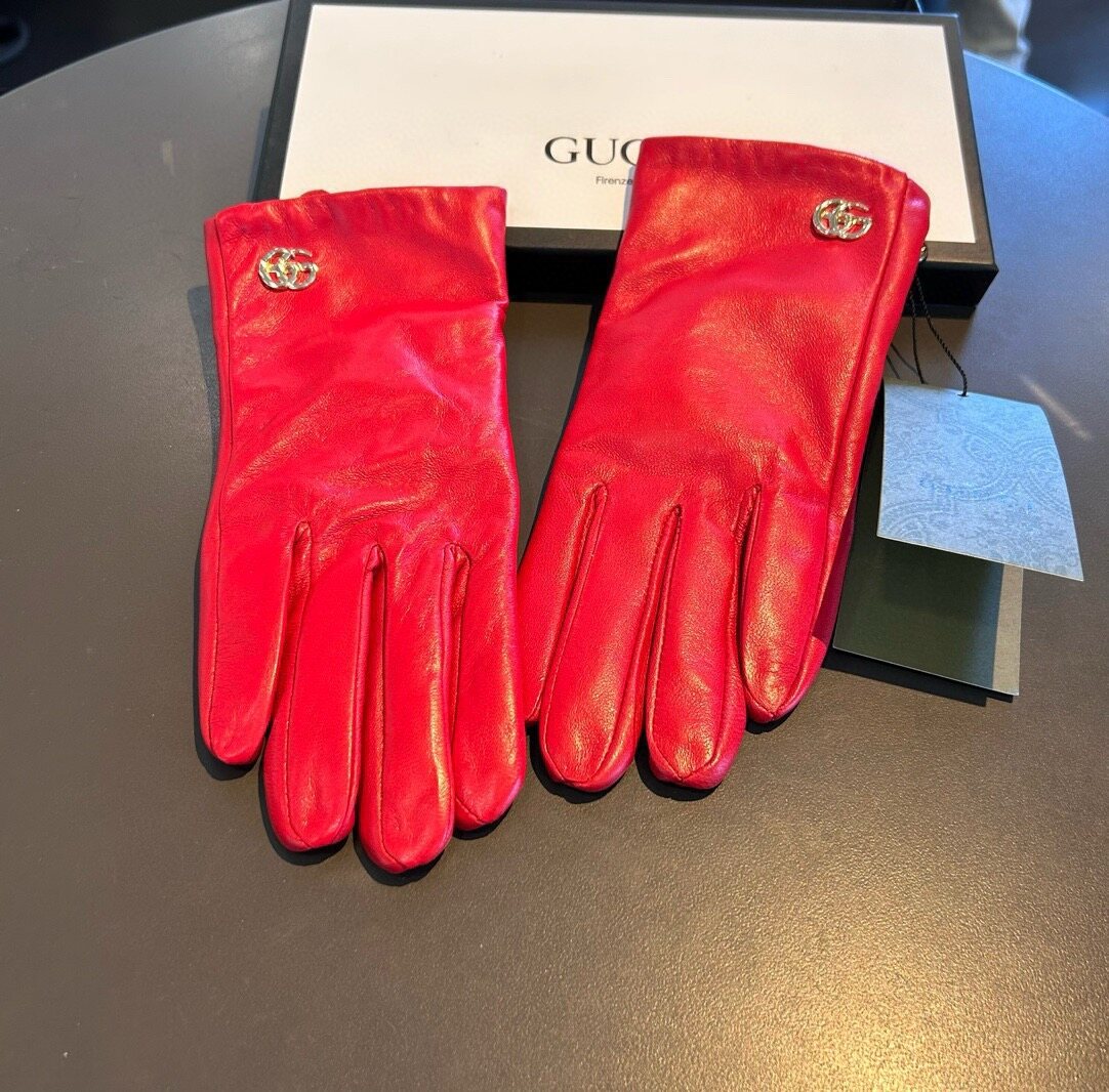 Gucci Gucci Silver‑Tone Interlocking G Red Lambskin Gloves