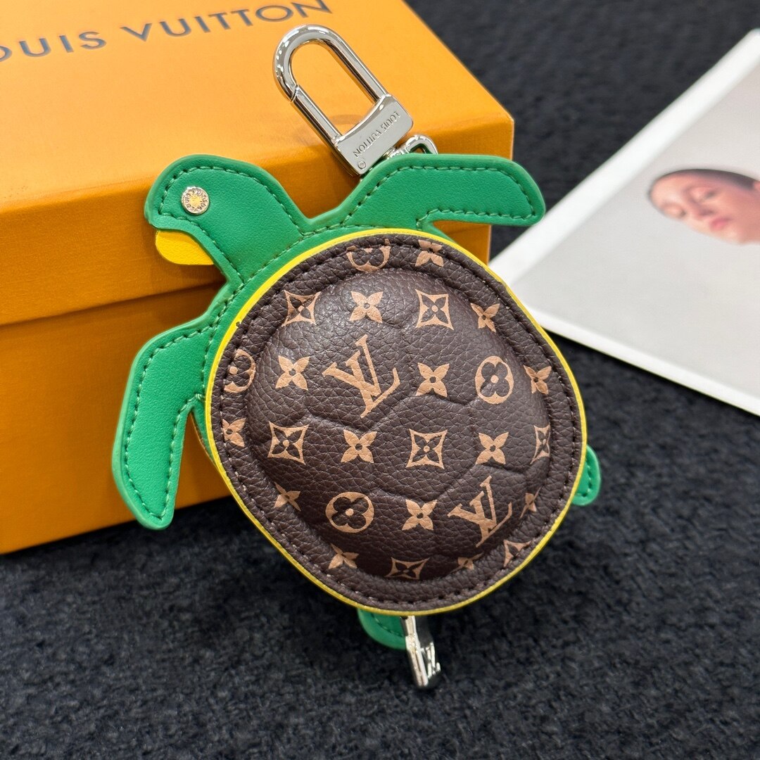 Louis Vuitton LV Turtle‑Shaped Keychain Coin Purse