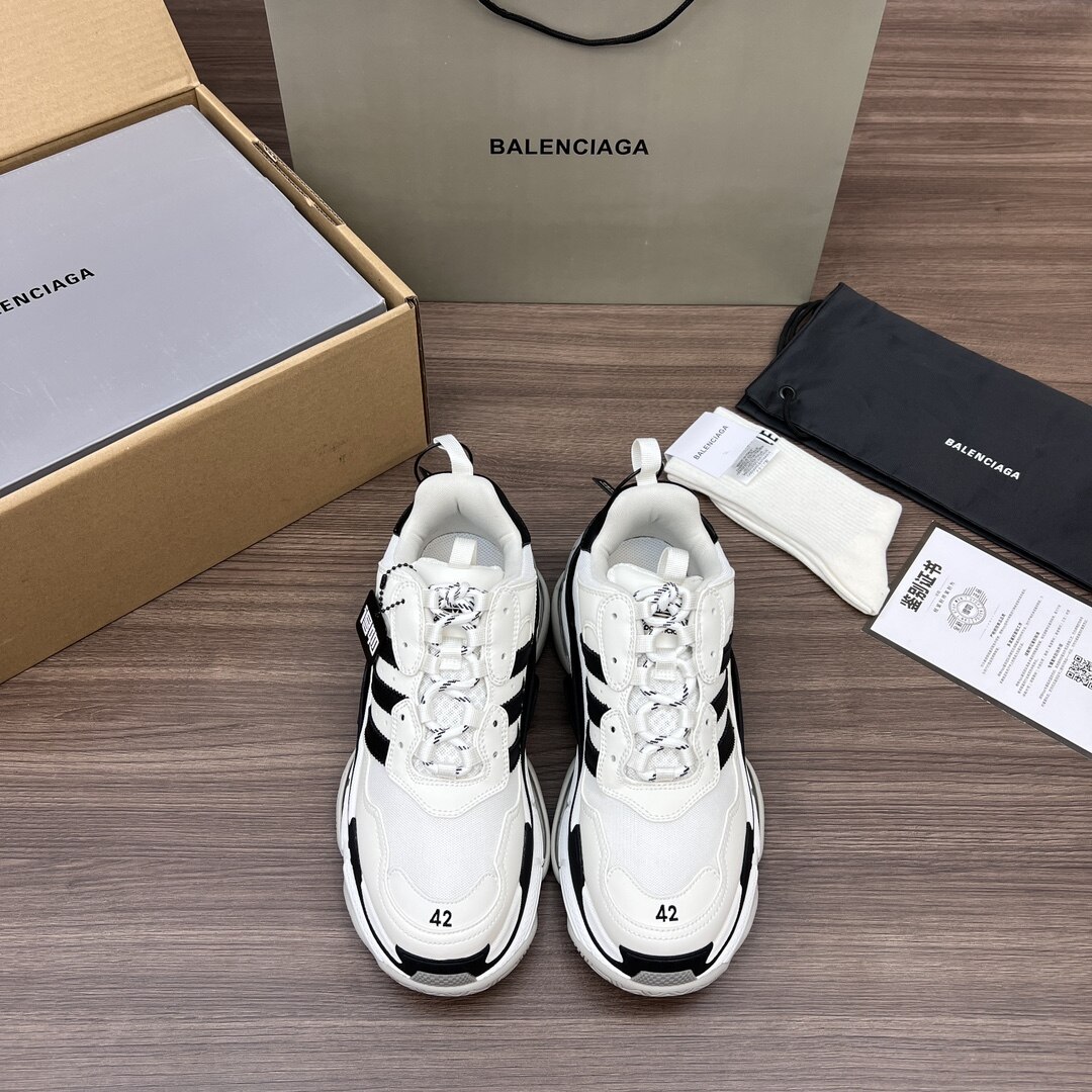 Balenciaga White Black Stripe Triple S Retro Multi-Layer Chunky Sneakers