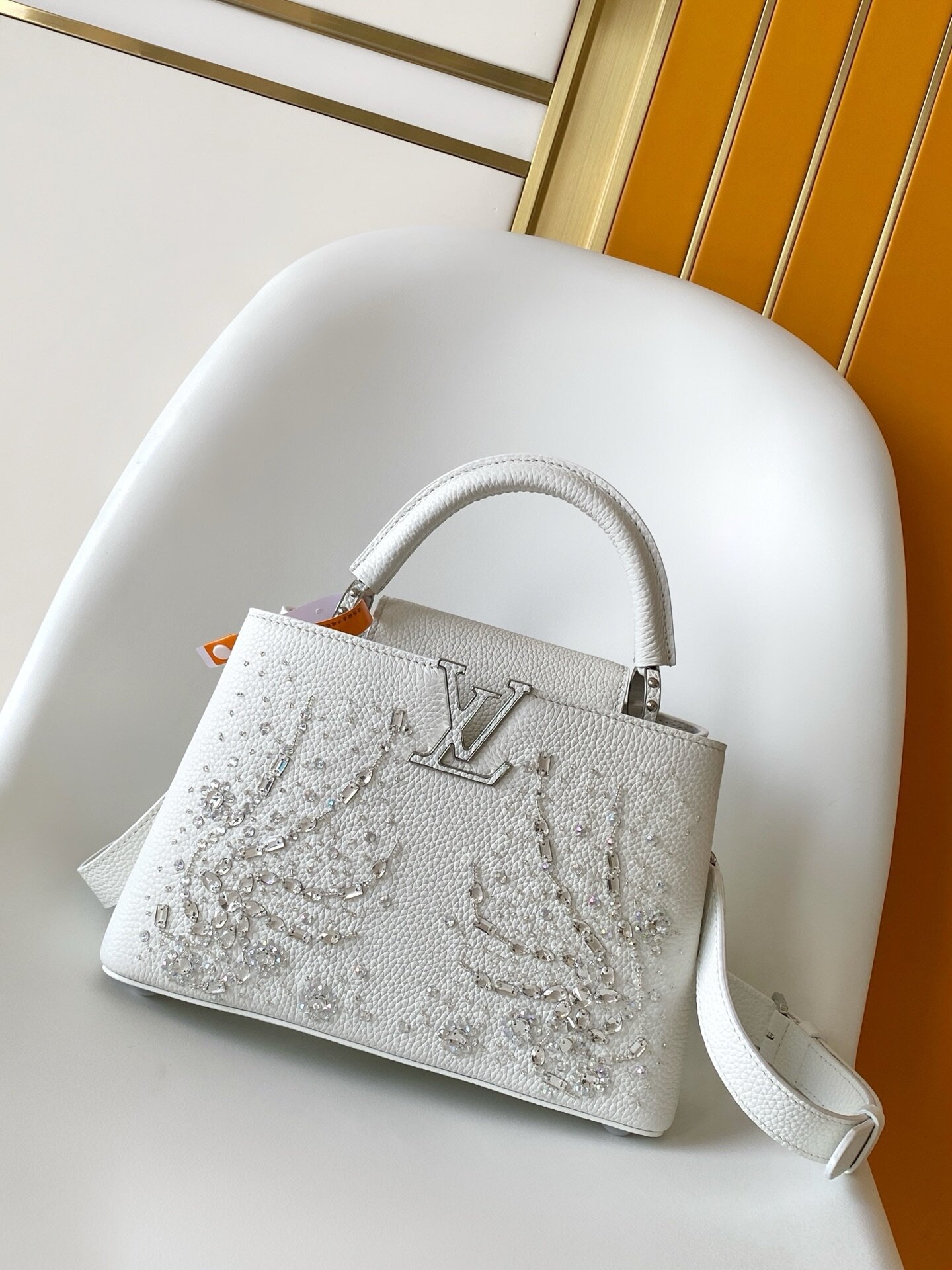  Louis Vuitton Louis Vuitton White Crystal Embroidered Capucines BB Bag