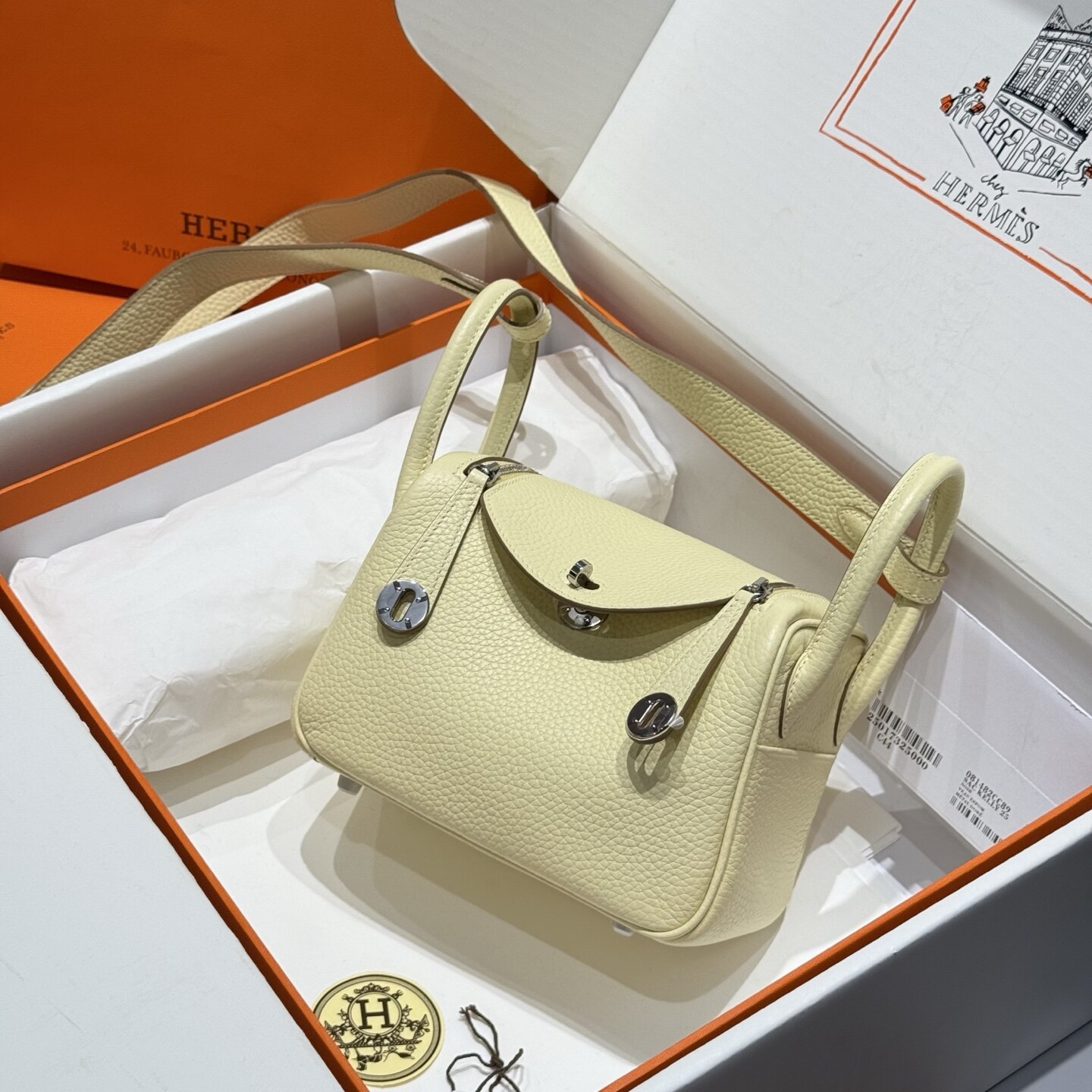 Hermès Hermès Mini Lindy Cream Yellow TC Leather Bag Silver Hardware