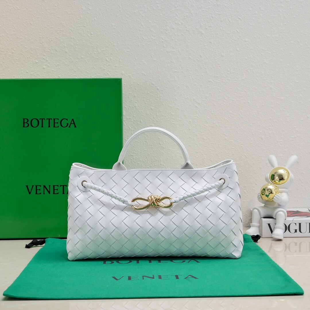 Bottega Veneta White Intrecciato Woven Andiamo Metal Knot Hand Tote Bag