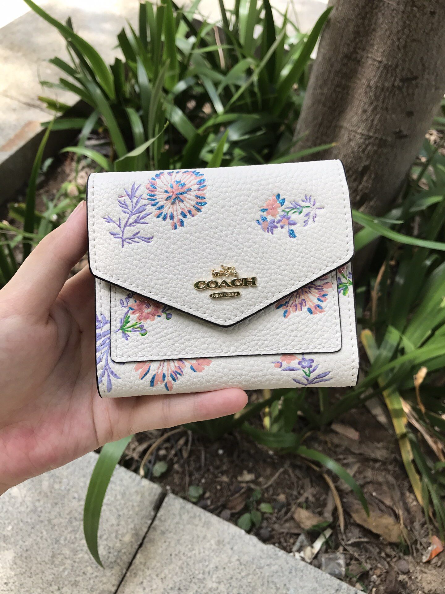 Coach Coach Floral Print Trifold Short Wallet