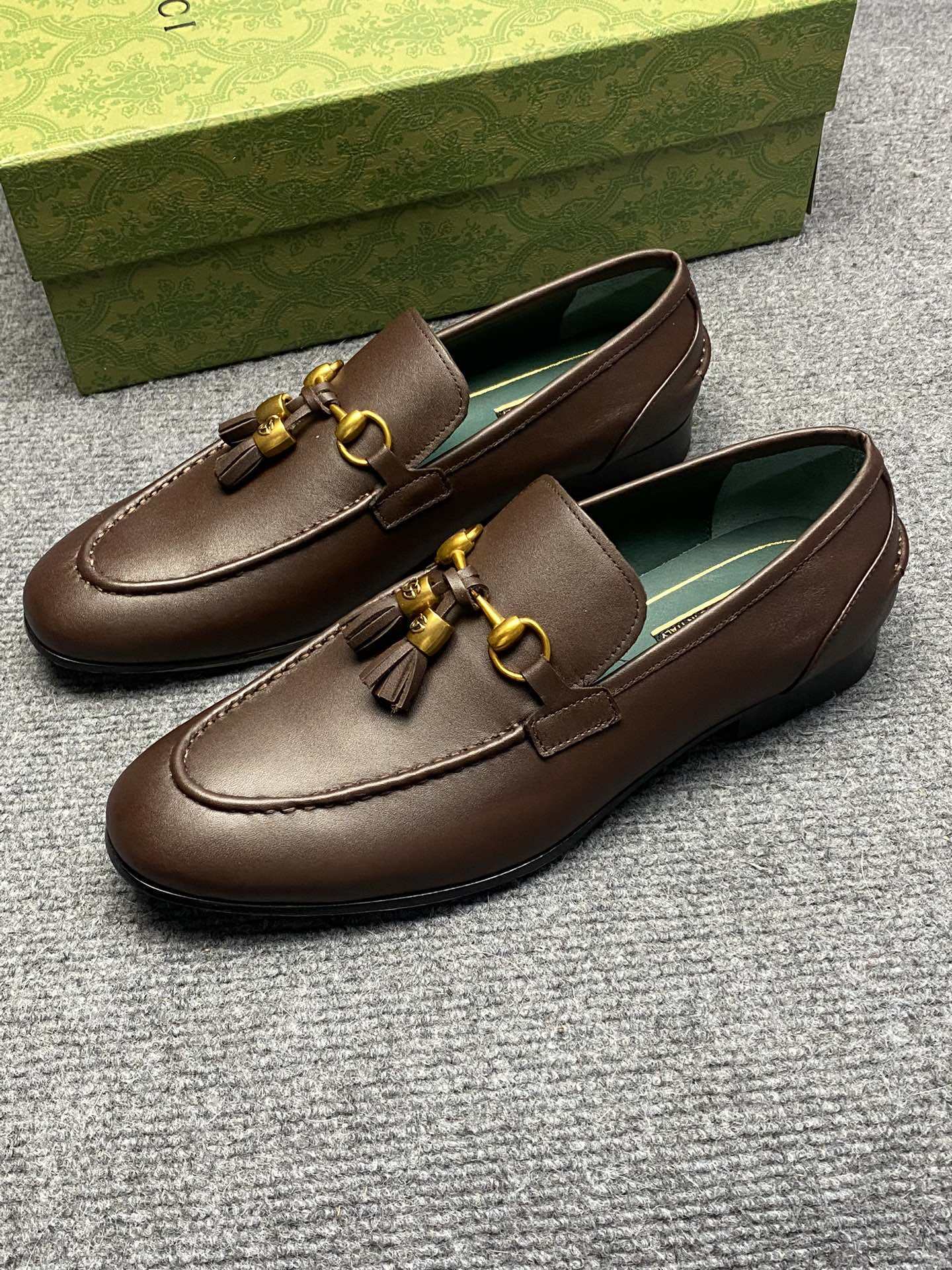 Gucci Dark Brown Smooth Leather Gold Horsebit Tassel Slip-On Men Loafers