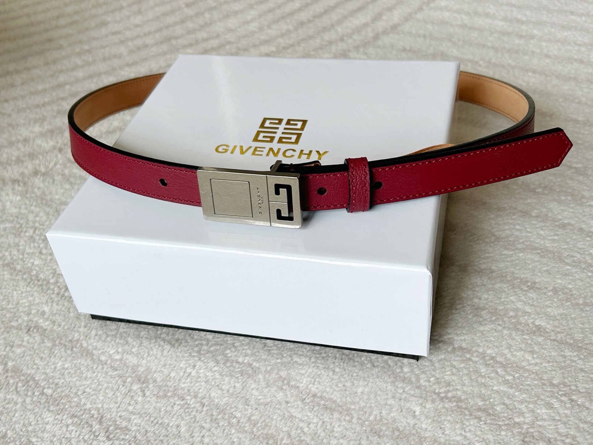 Givenchy Givenchy 4G Metal Buckle Red Thin Leather Belt