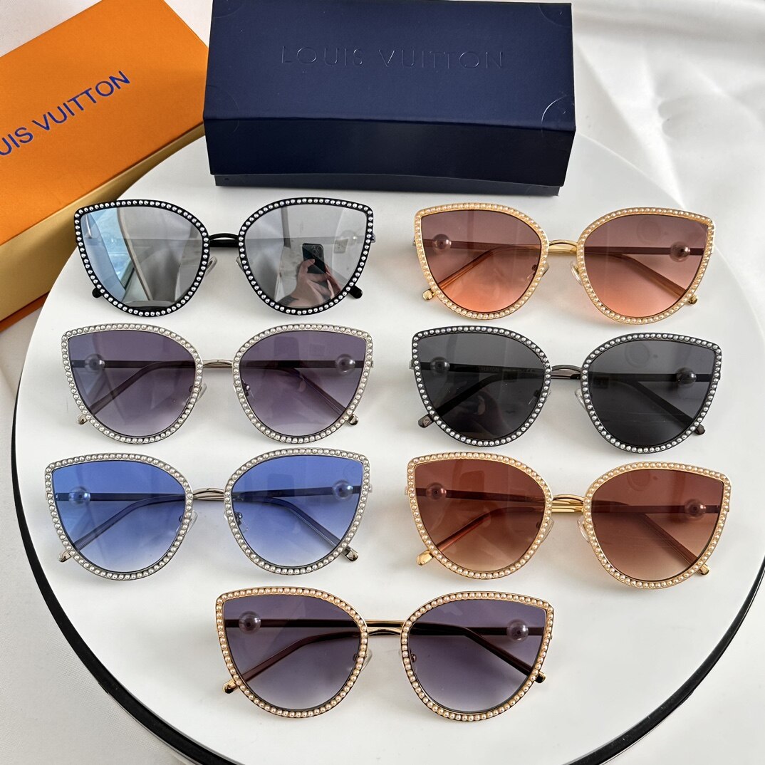 Louis Vuitton Louis Vuitton Crystal‑Trim Cat‑Eye Women Sunglasses
