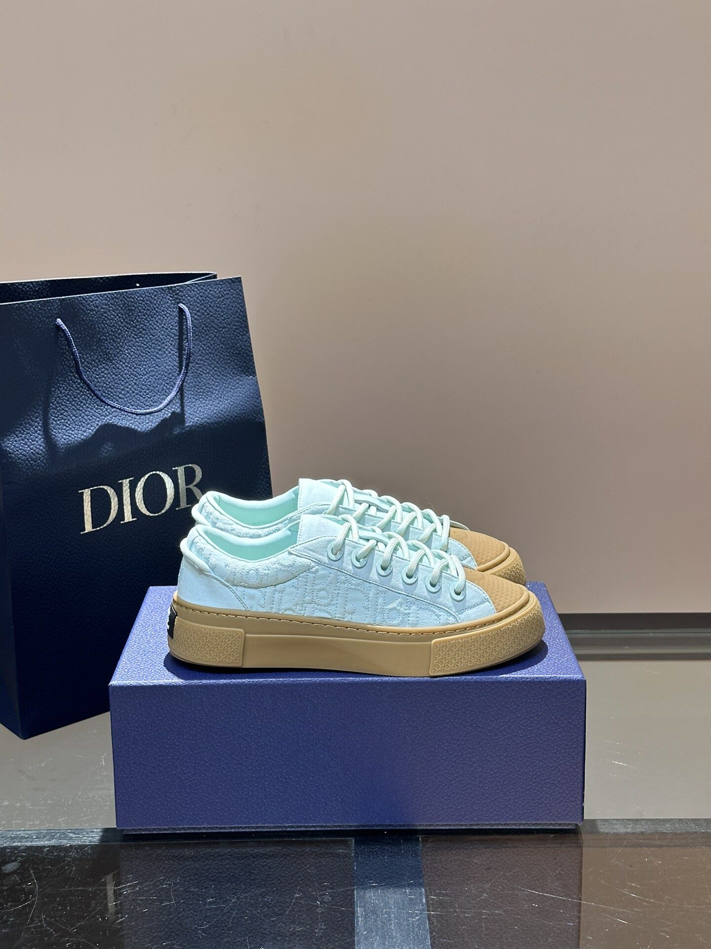 Dior  Mint Green Oblique Embossed Canvas Gum Toe Platform Lace-Up Sneakers