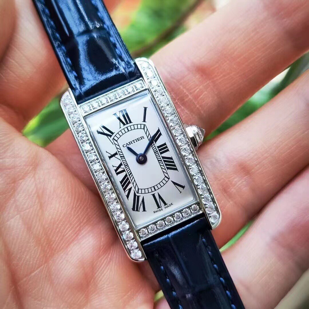 Cartier Cartier Tank Américaine Diamond White Dial Dark Blue Alligator Ladies Watch