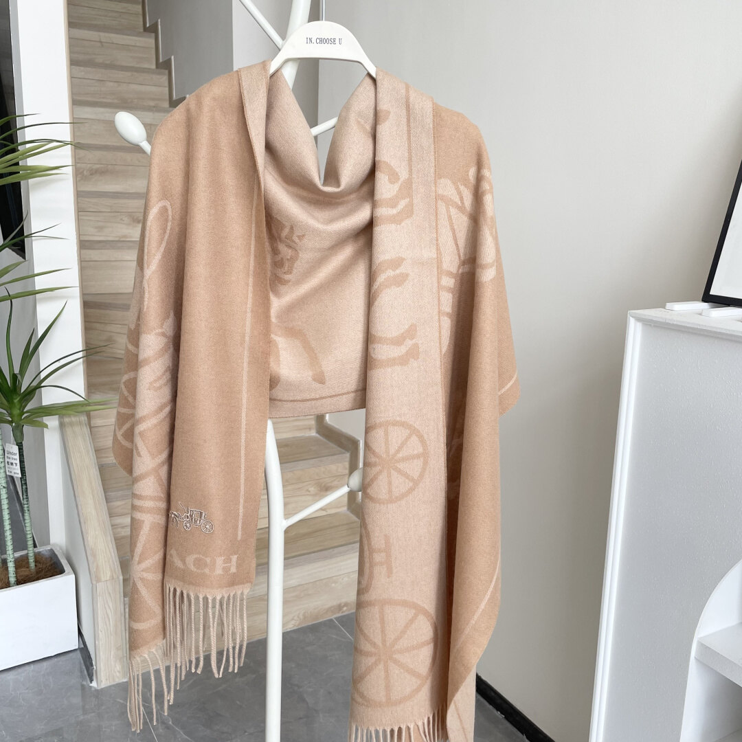 Coach Coach Camel Carriage Jacquard Tassel Large Shawl Scarf