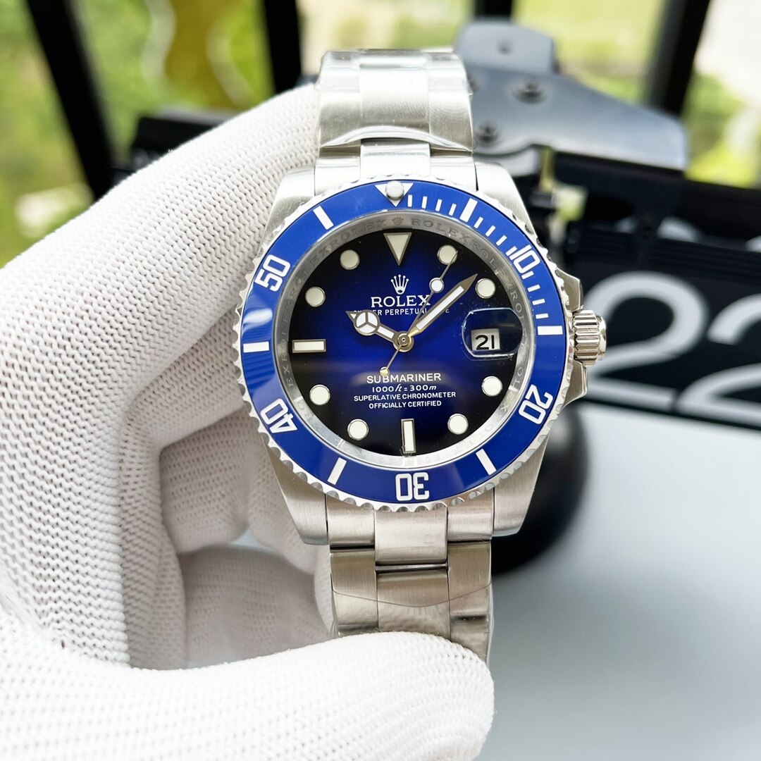 Rolex Rolex Submariner Steel Ceramic Bezel Blue Dial Oyster Bracelet Diving Watch