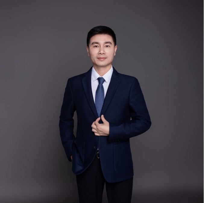 刘浪波律师，广东南天星律师事务所主任