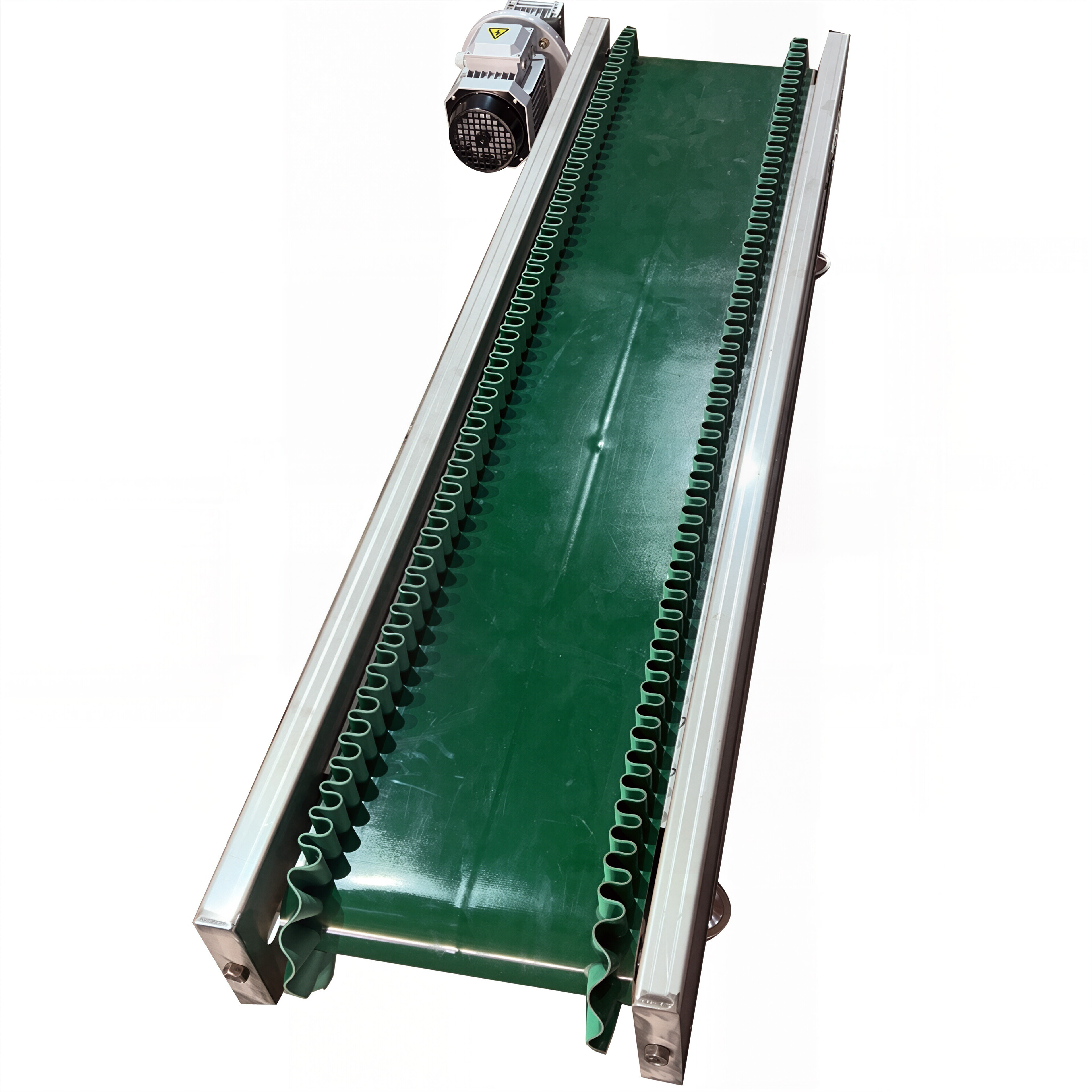 Skirted belt conveyor