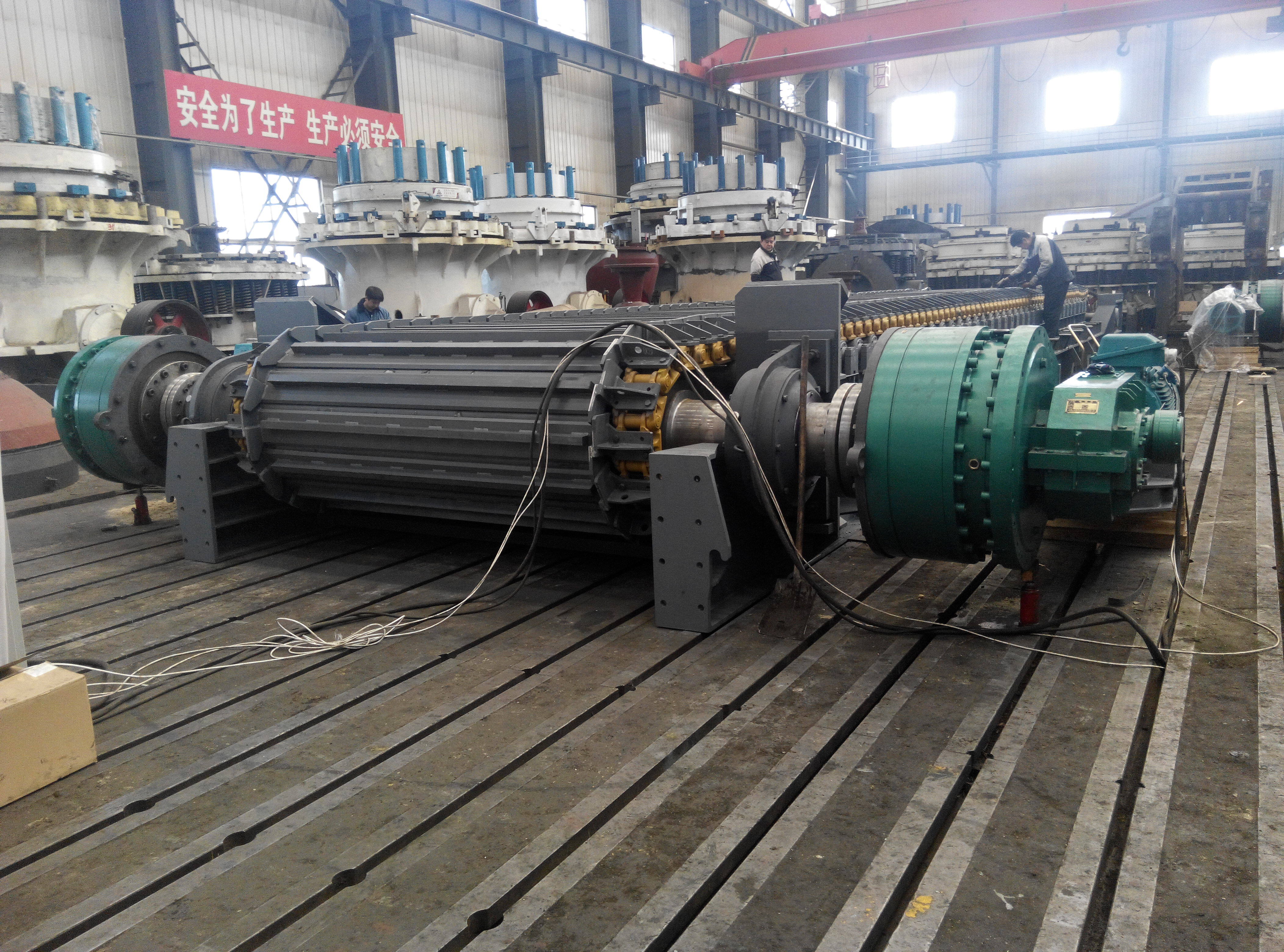 FPH Heavy-duty Plate Feeder Series - Detail View 2