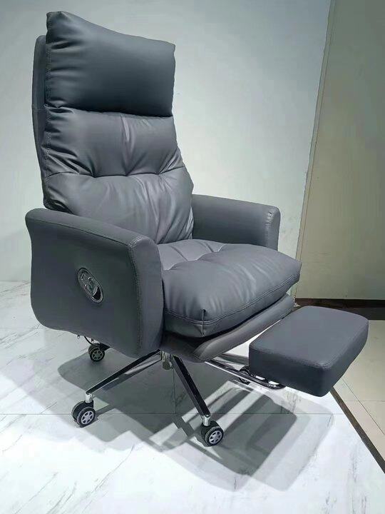 P-007 Executive Office Chair