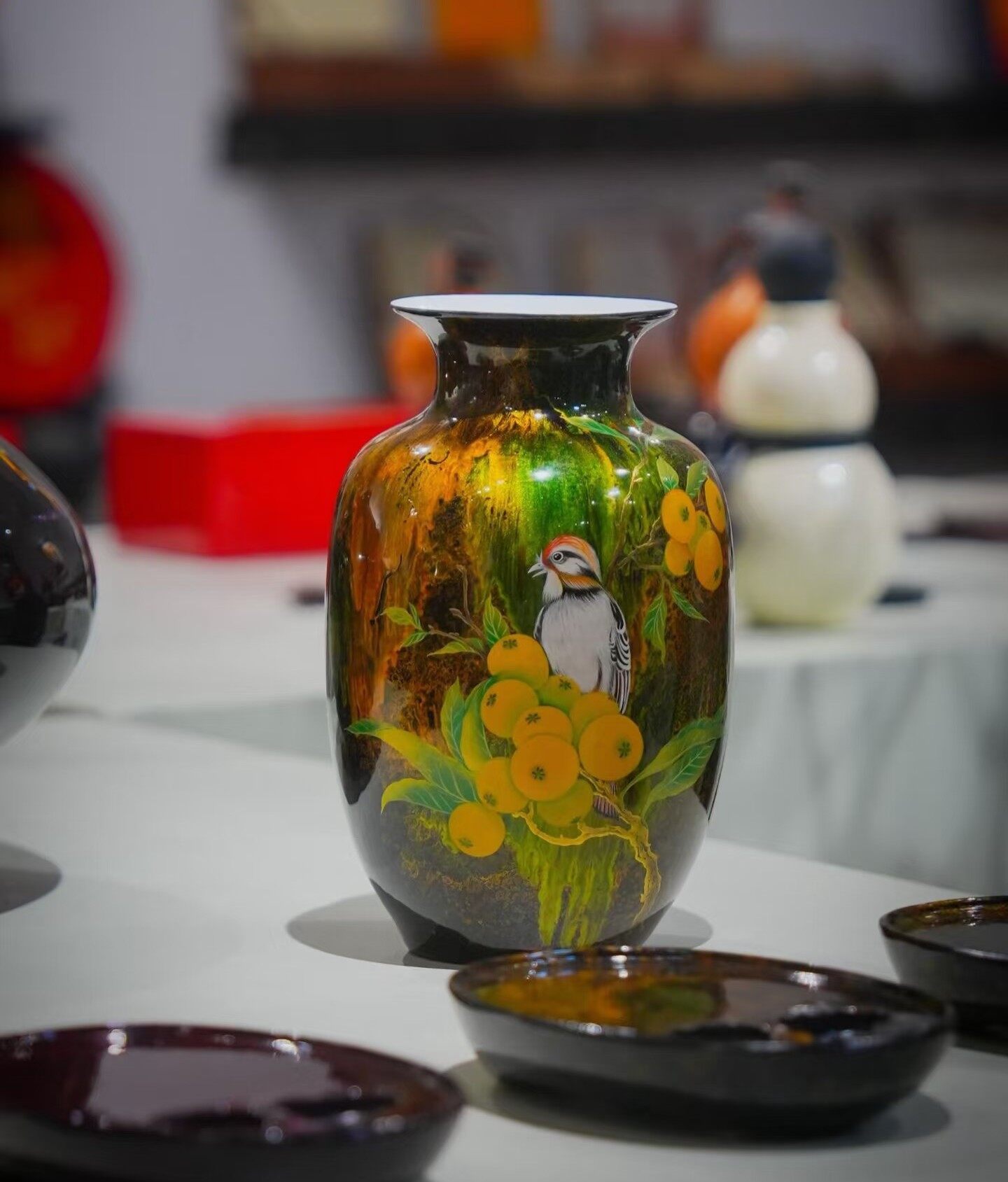 Vases and Decorative Accessories Collection