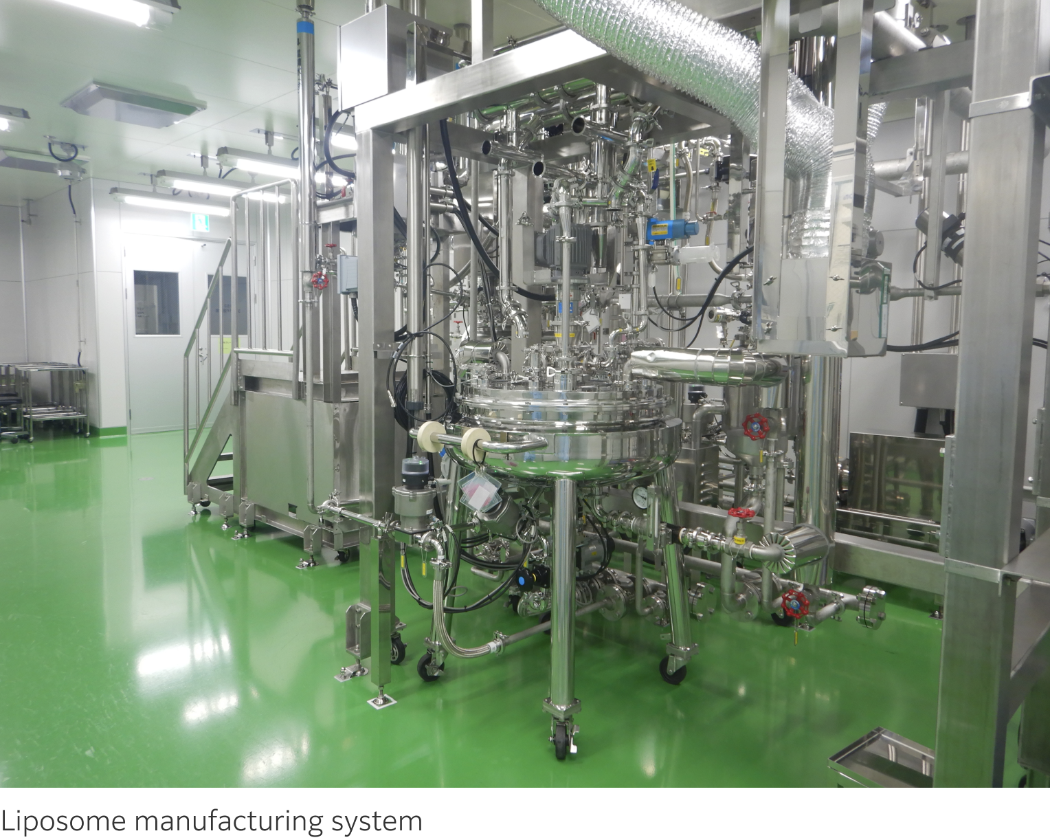 Industrial extraction equipment and factory facility