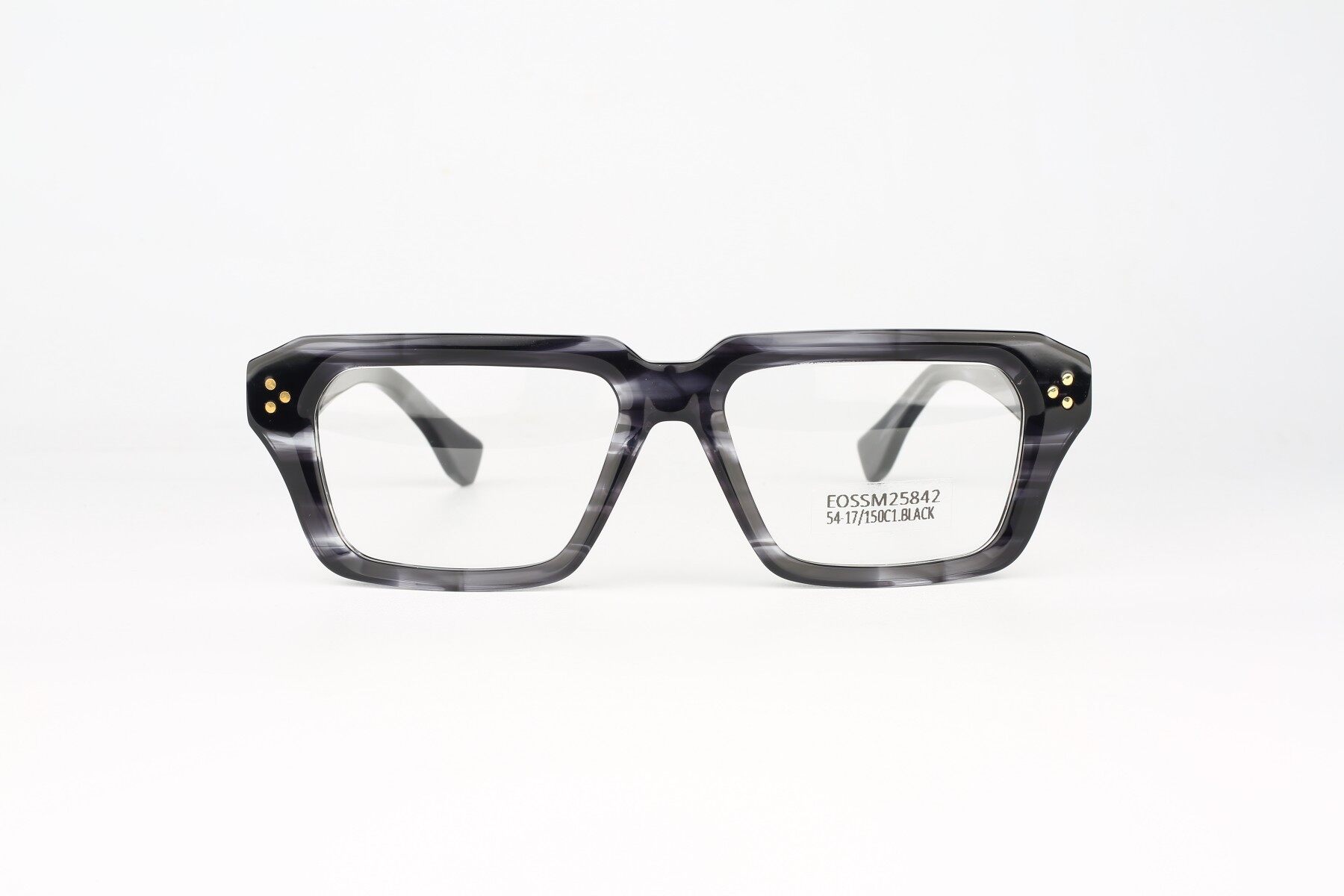 EOSSM25842