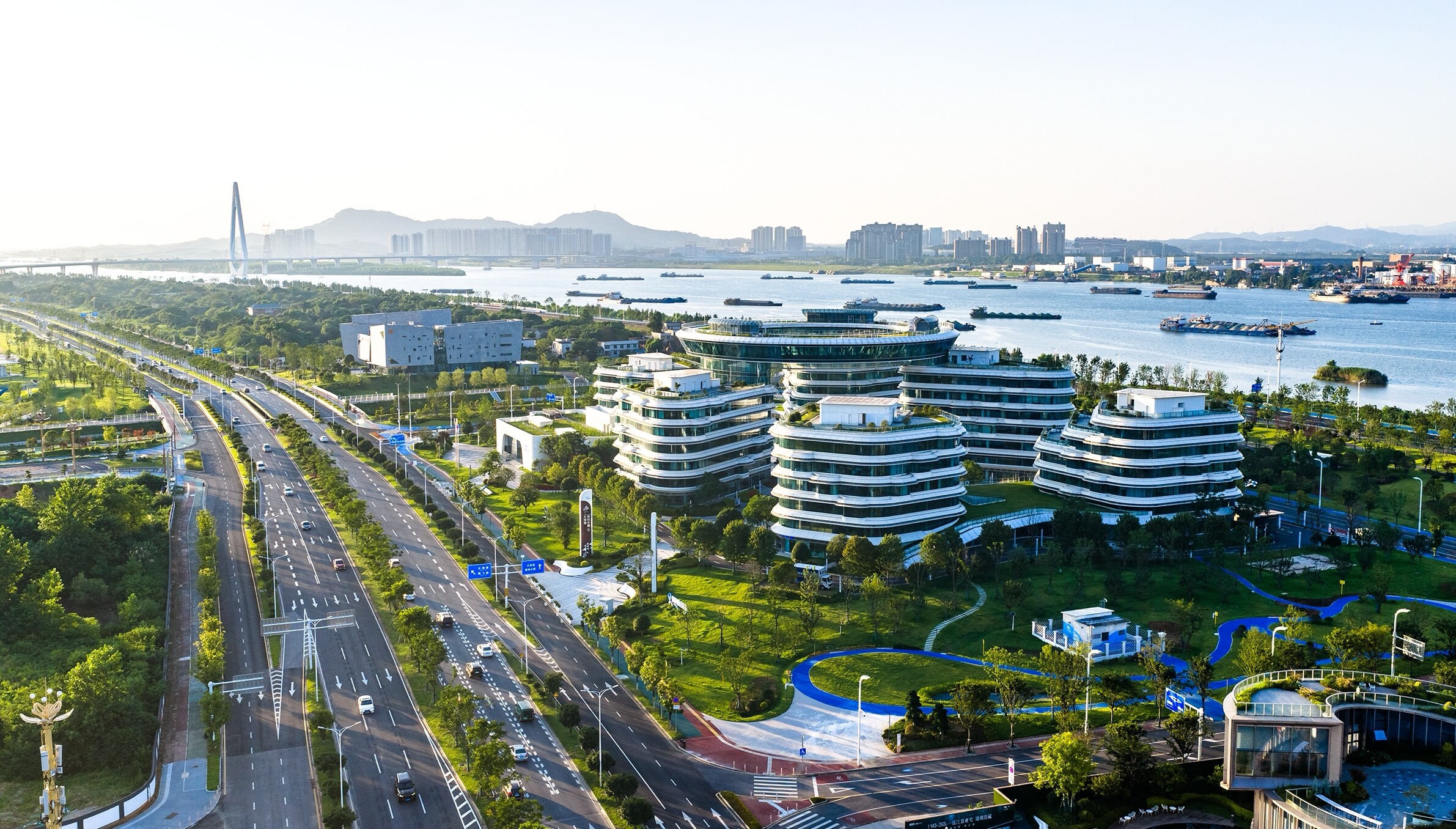 湖南精诚生命科技|科技赋能医疗,智慧守护健康