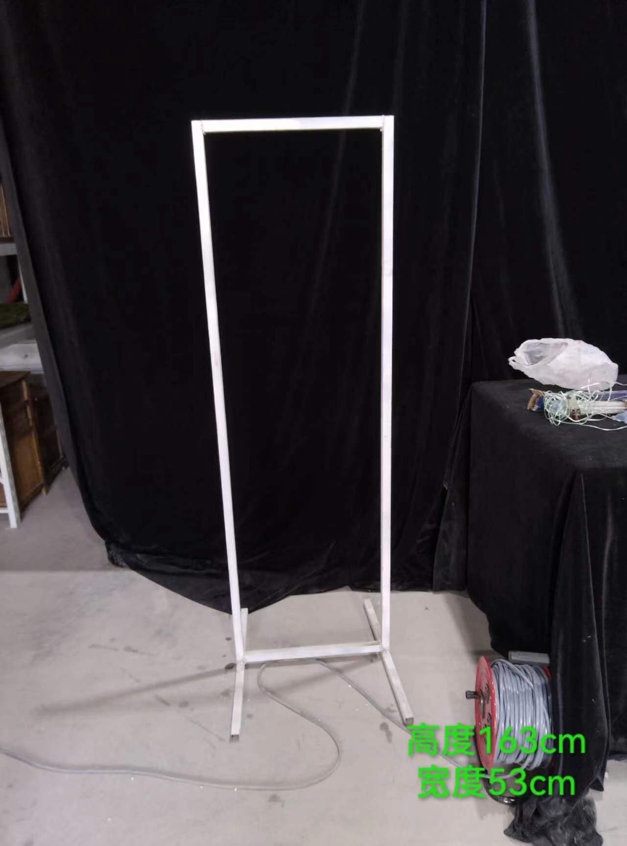 铁艺异形展架背景S
