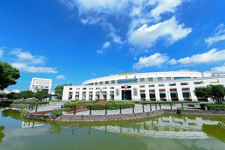 上海市儿童福利院智能考勤管理系统