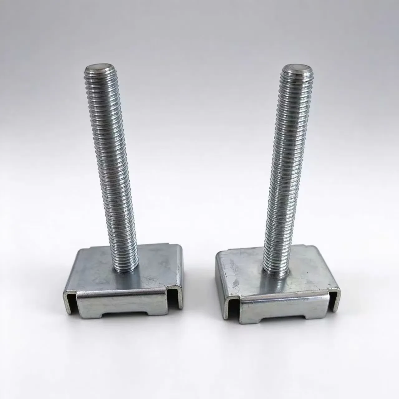 C-shaped steel T-bolt view 1
