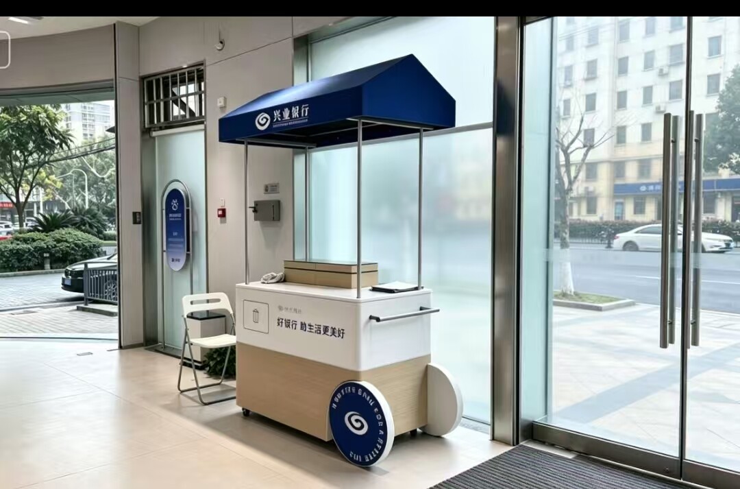 Brand Flagship Store Fixture Manufacturing