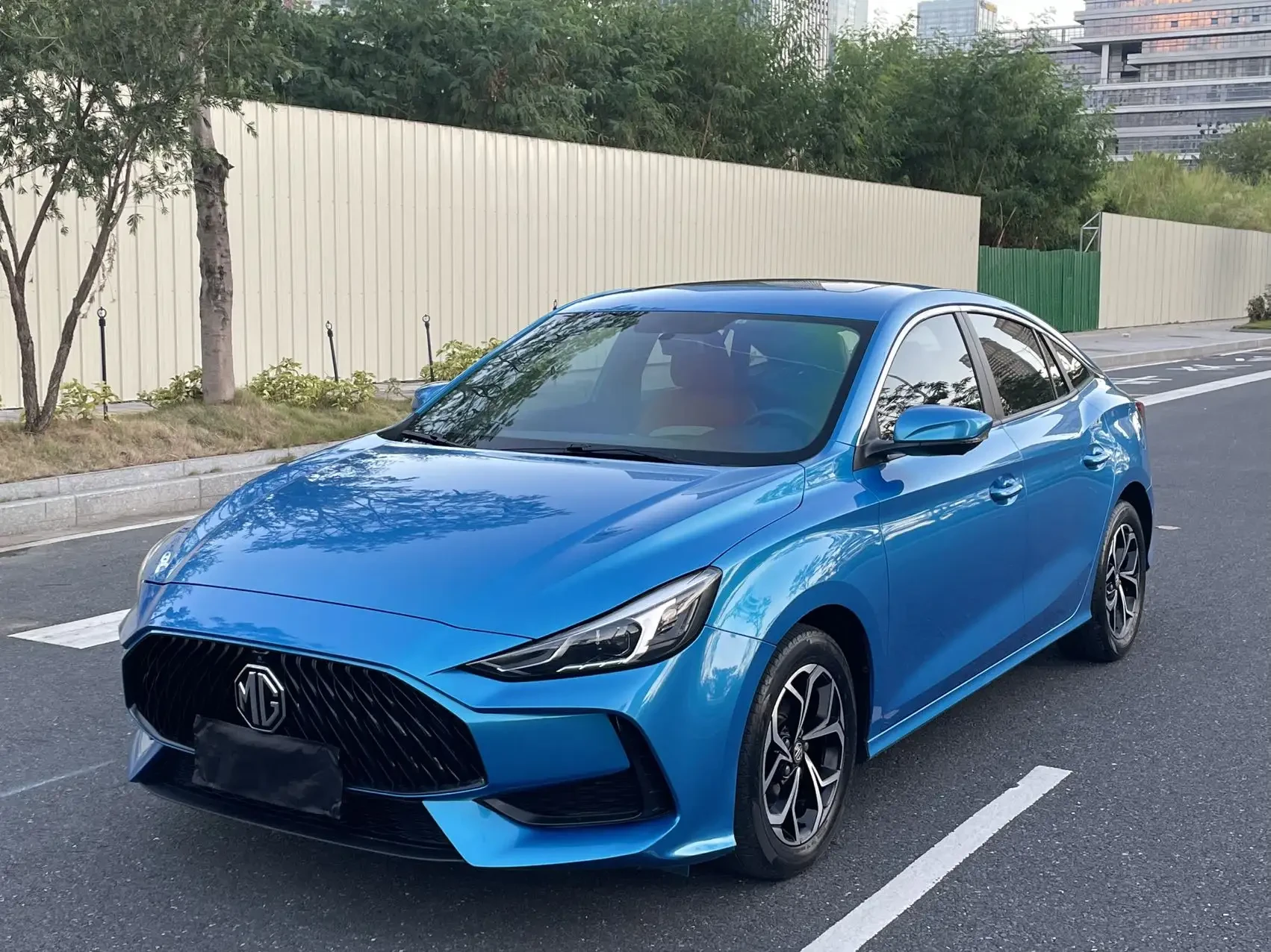2021 MG MG5