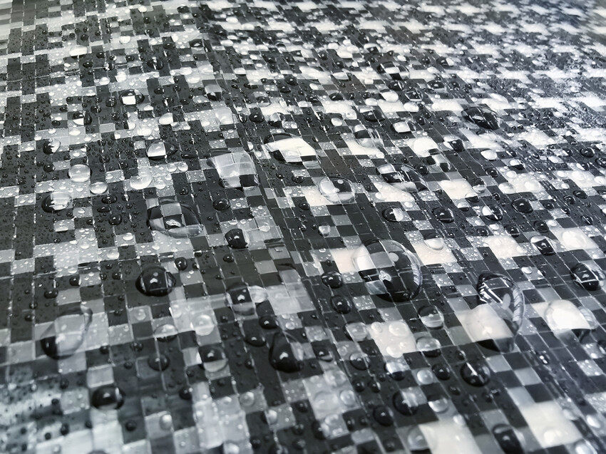 Haili Black and White Checkered Cloth