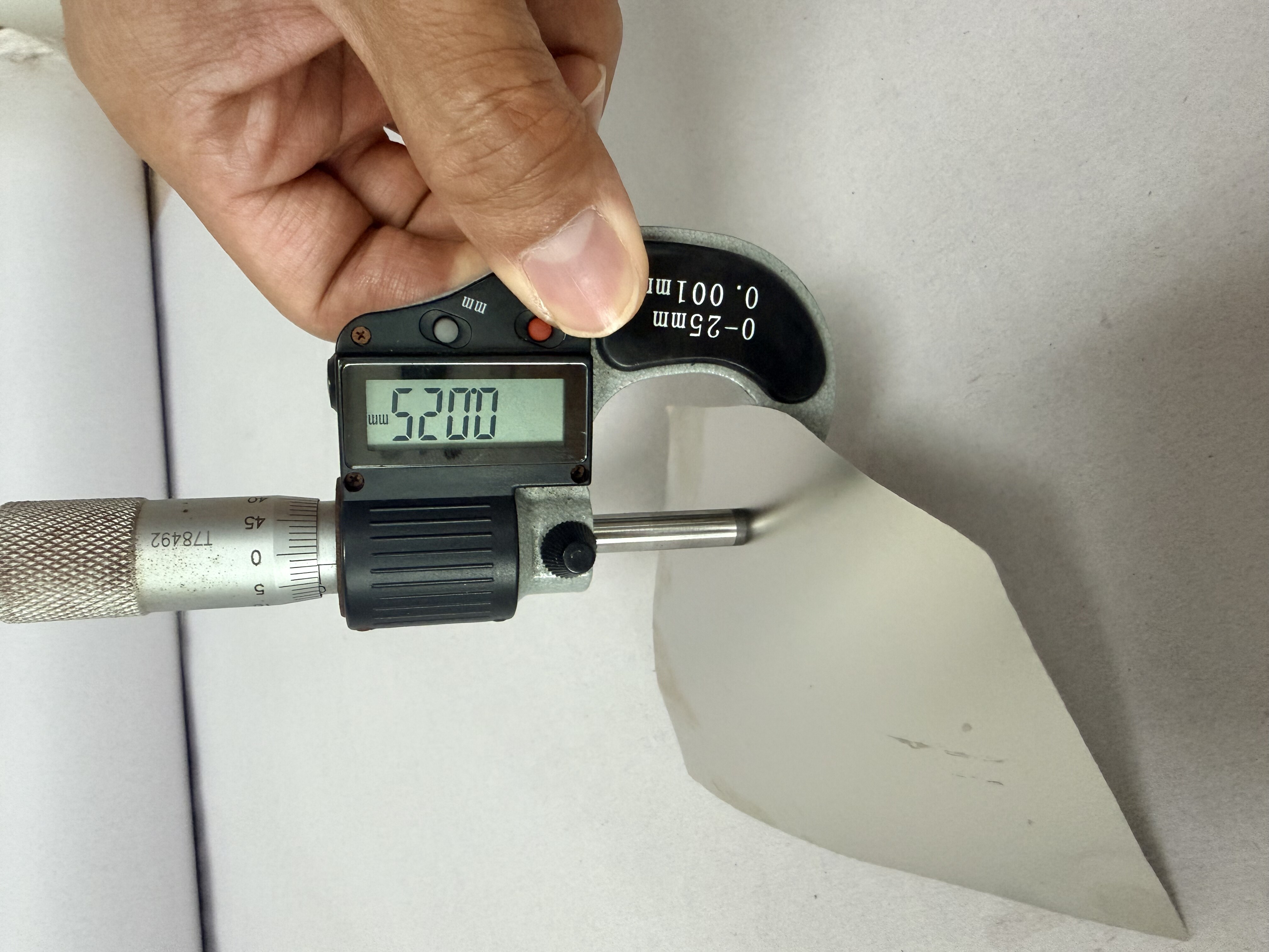 25μm 厚度实测