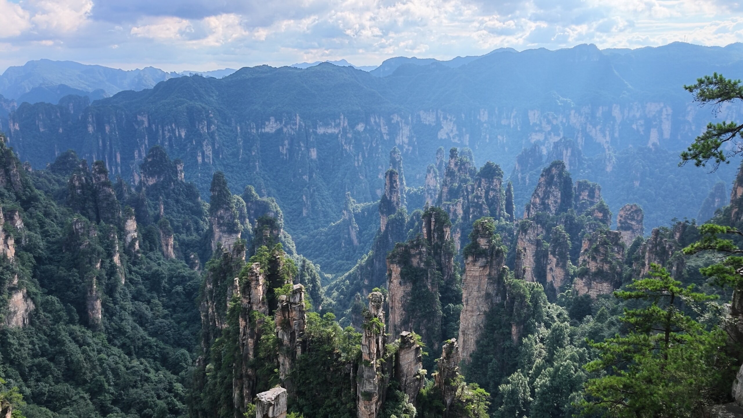 Zhangjiajie Natural Scenery