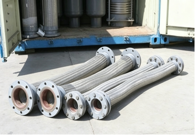 Metal hose packaging and shipping