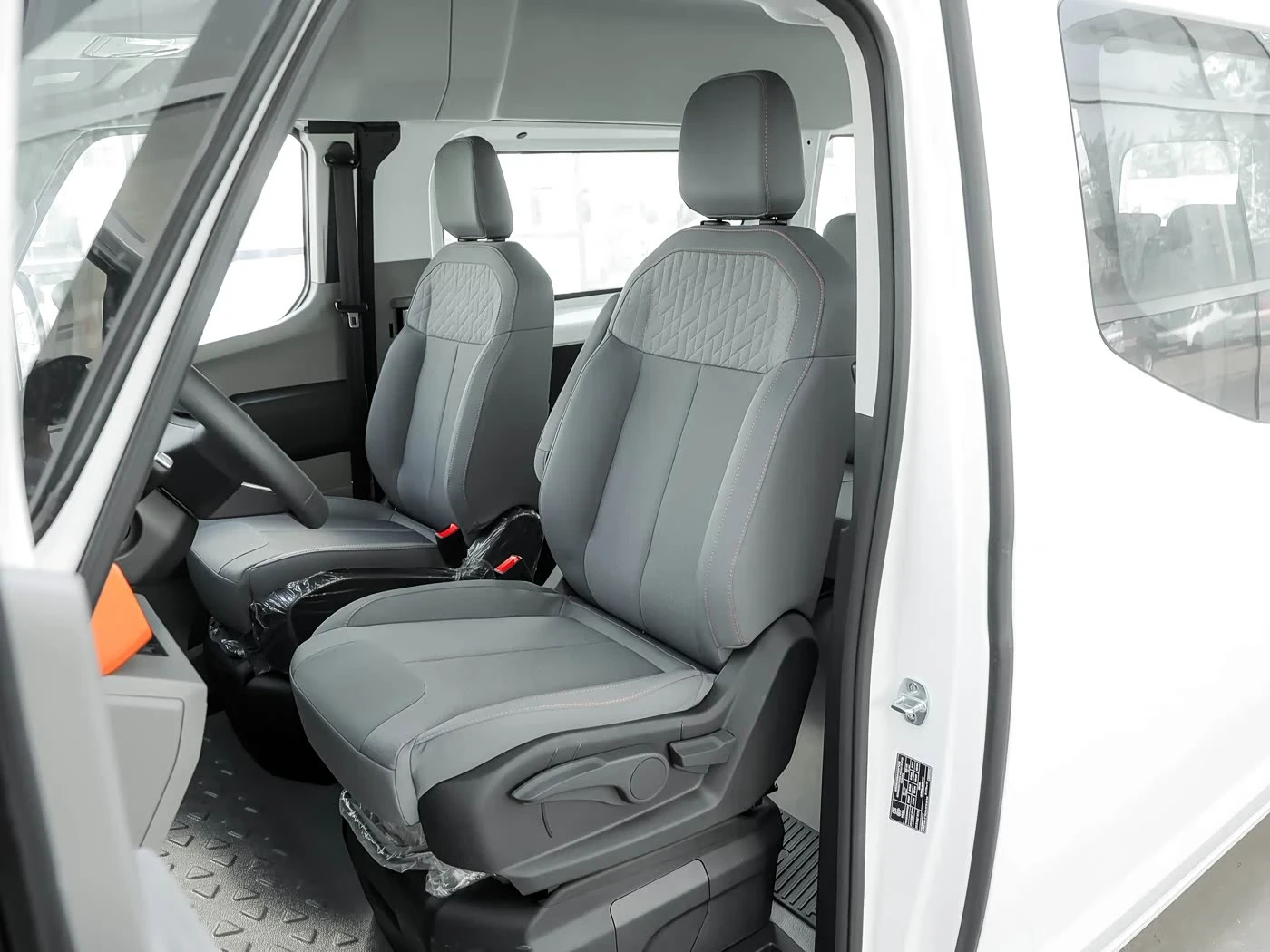 interior_1.webp