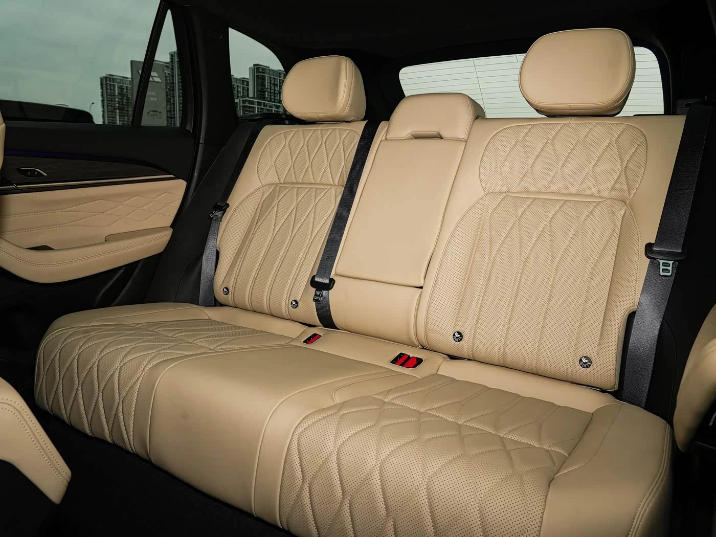 Xingyue L Tiangong Rear Seats