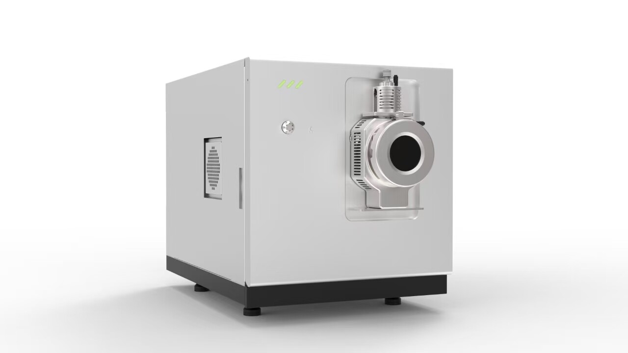 Ultra-high-resolution quadrupole Fourier transform liquid chromatography-mass spectrometry system